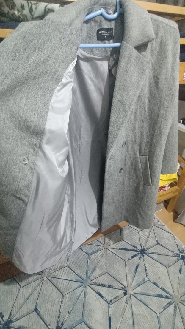 Gri çift düğmeli kaban - Görsel 2