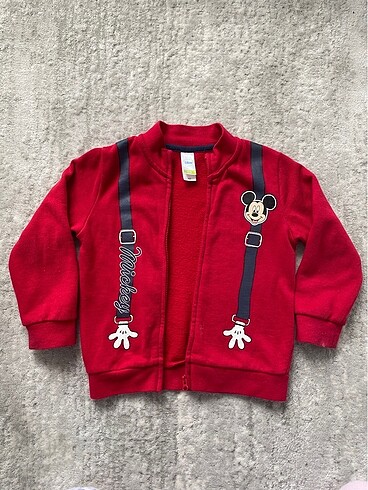 sweatshirt