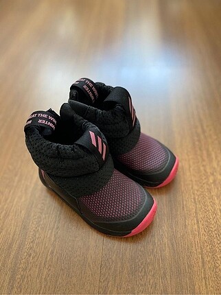 Adidas Rapidasnow I çocuk botu 23 numara