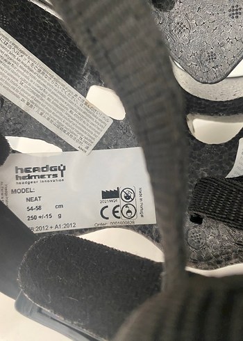 Siyah Plastik  Bisiklet Kaskı - Görsel 4