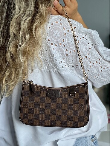 Louis Vuitton Kadın kol çantası