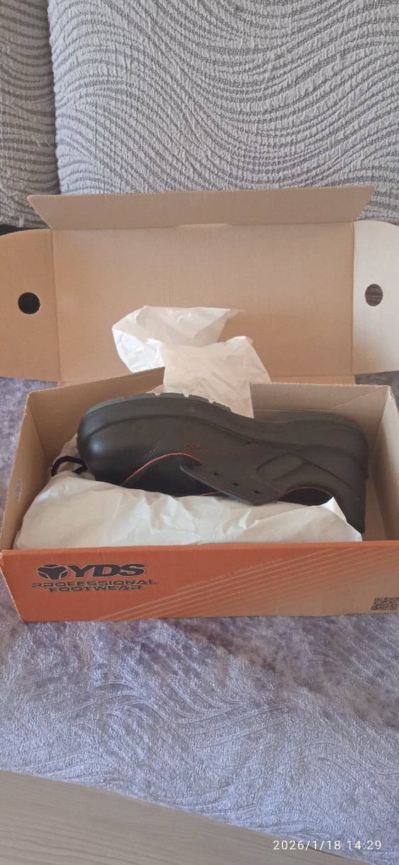 Siyah Kemerli Erkek Bot - Görsel 3