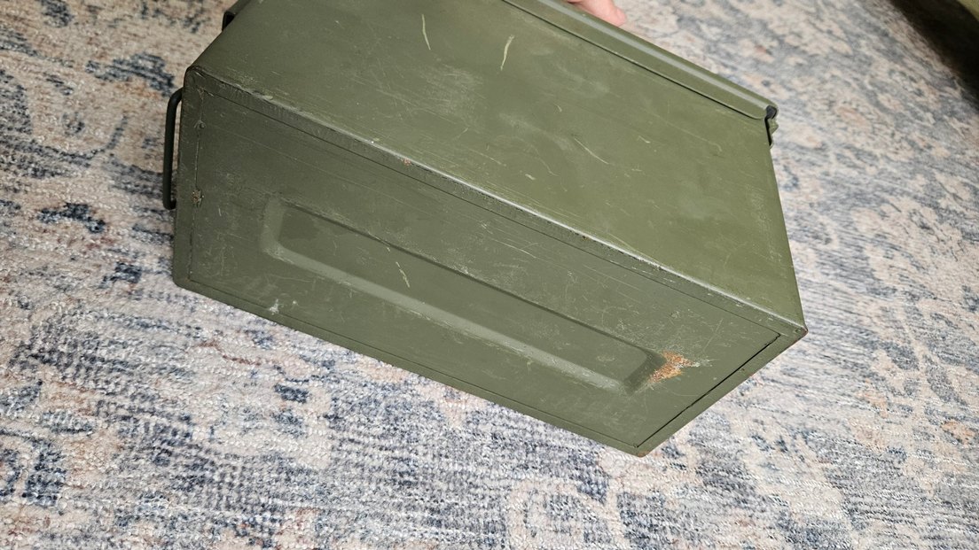 Kahverengi Metal Taşıma Kutusu/muhimmat sandigi - Görsel 5