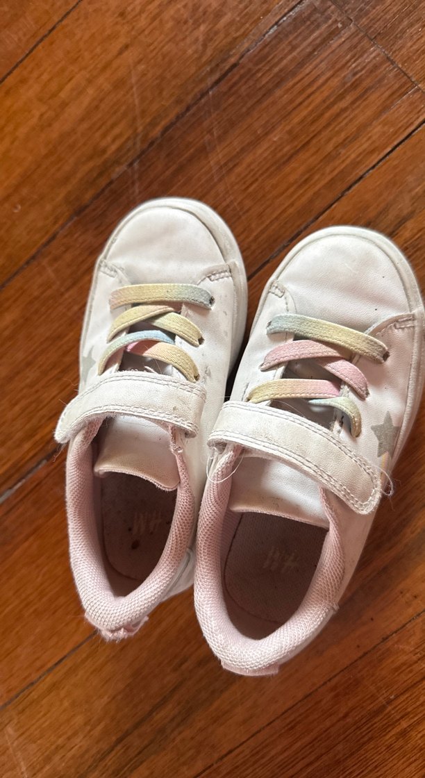 Kız Çocuk Beyaz Bağcıklı ve Cırt Cırtlı Spor Ayakkabı - Görsel 4