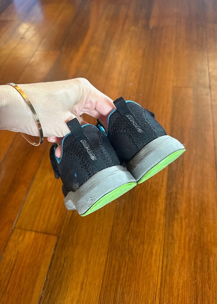 Skechers çocuk ayakkabısı 25 numara - Görsel 4