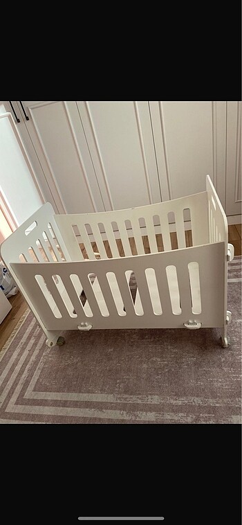 Sallanan beşik ve babynest fotoğraftakilerin hepsi dahil - Görsel 6