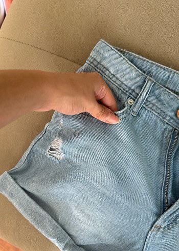 Düğmeli Mavi Kadın Denim Mini Şort - Görsel 2