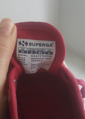 37 Beden kırmızı Renk Snekaers