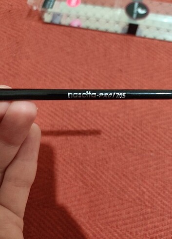 Diğer Nascita eyeliner fırçası