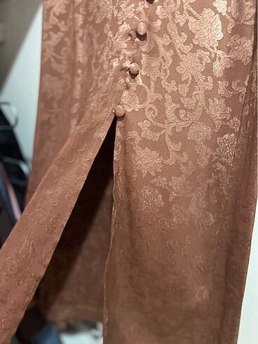 Stradivarius Stradivarius yırtmaçlı etek