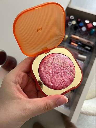 Kiko Kiko viral allık
