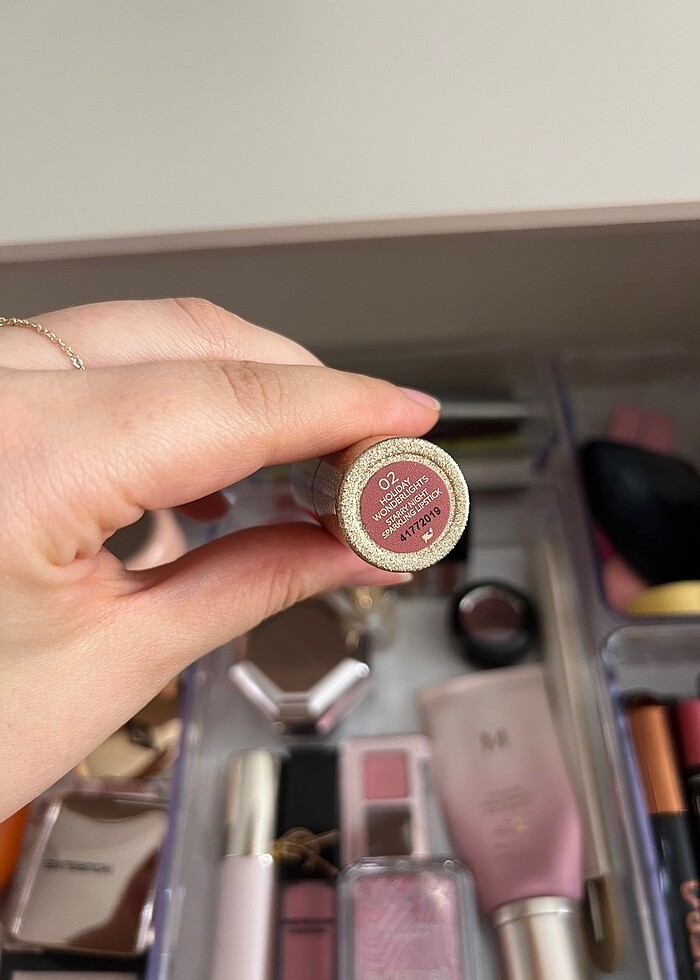 Kiko bordo parlak ruj - Görsel 3