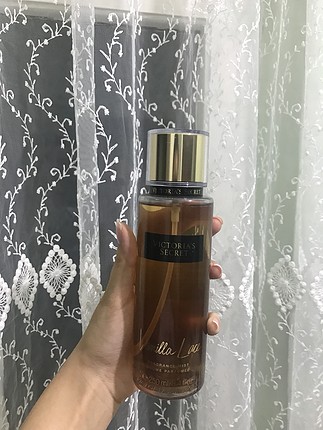 Victoria secret vücut spreyi