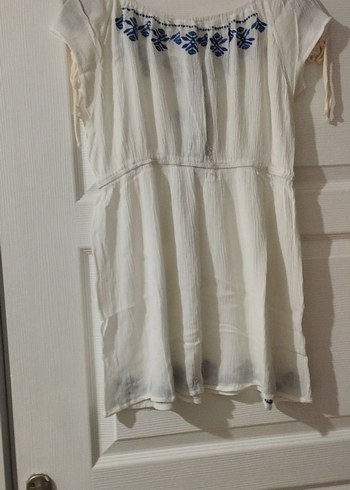 Nakışlı Beyaz Keten Bohem mini plaj elbısesı - Görsel 4