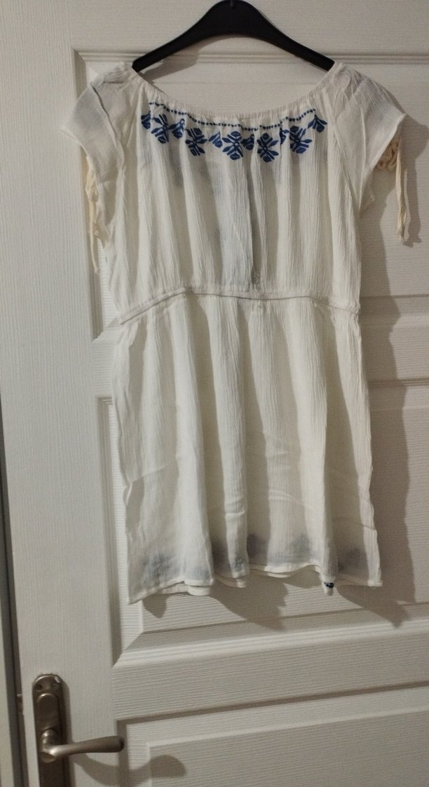 Nakışlı Beyaz Keten Bohem mini plaj elbısesı - Görsel 4