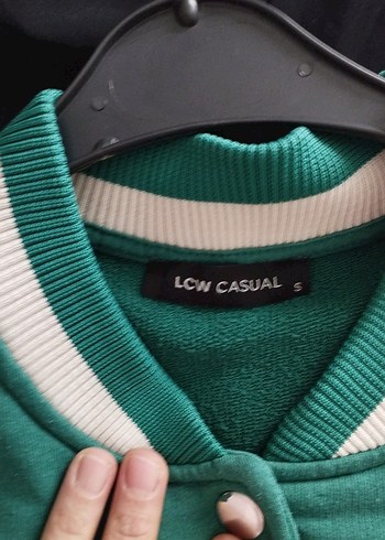 Düğmeli Yeşil Kadın Bomber Ceket - Görsel 6