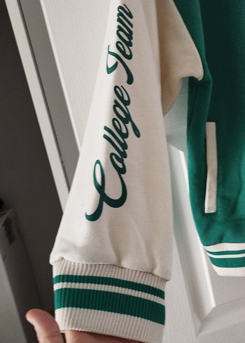 Düğmeli Yeşil Kadın Bomber Ceket - Görsel 4