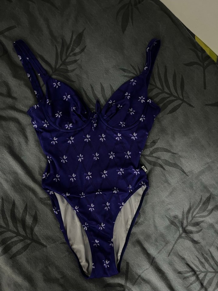 Mor Bağlamalı Desenli Dantelli Kadın Mayo - Görsel 2