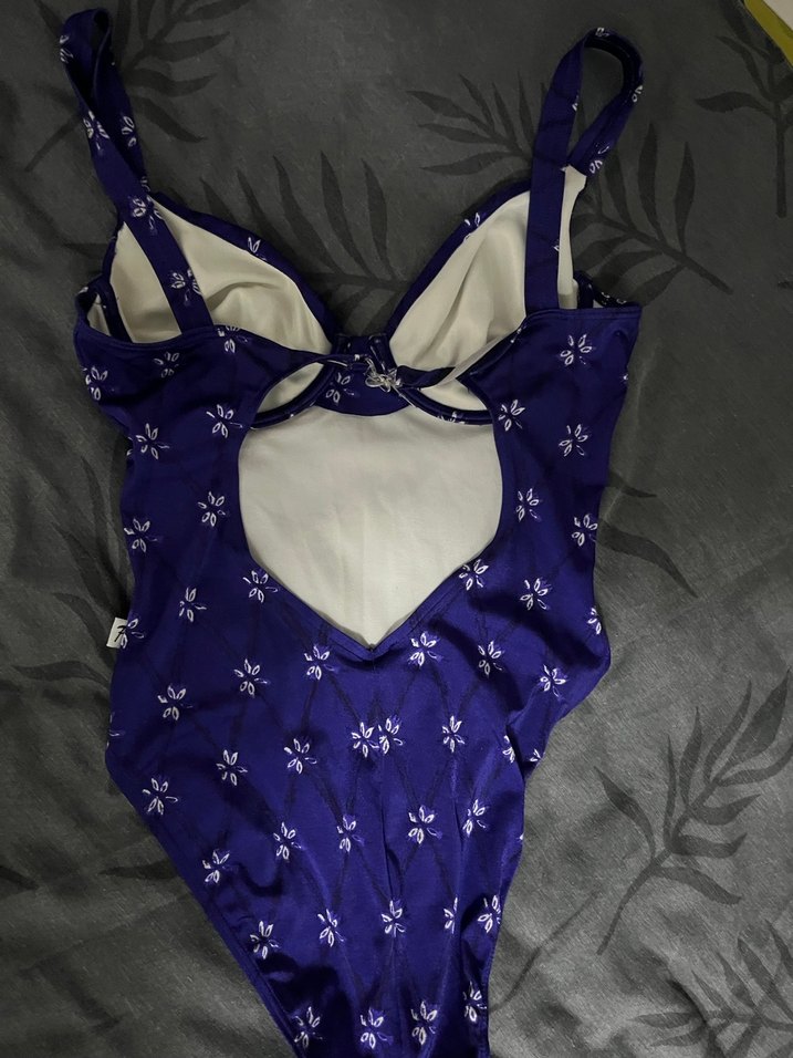 Mor Bağlamalı Desenli Dantelli Kadın Mayo - Görsel 4