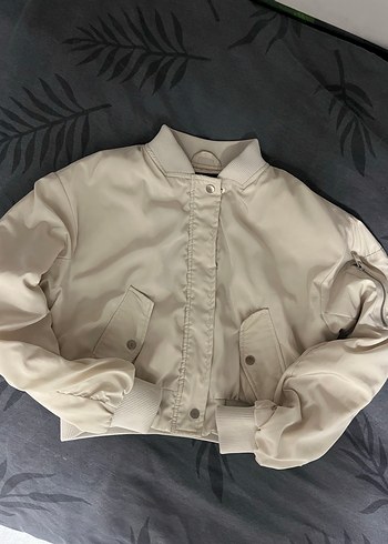 Bershka Düğmeli Beyaz Kadın Street Wear Ceket
