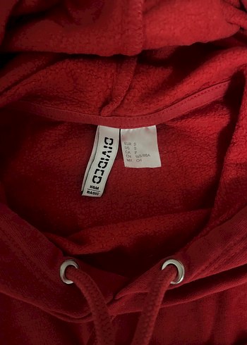 Kırmızı Kapüşonlu Düğmeli Kadın Sweatshirt