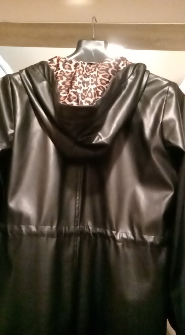 Siyah Uzun Deri Goth Yağmurluk - Görsel 4