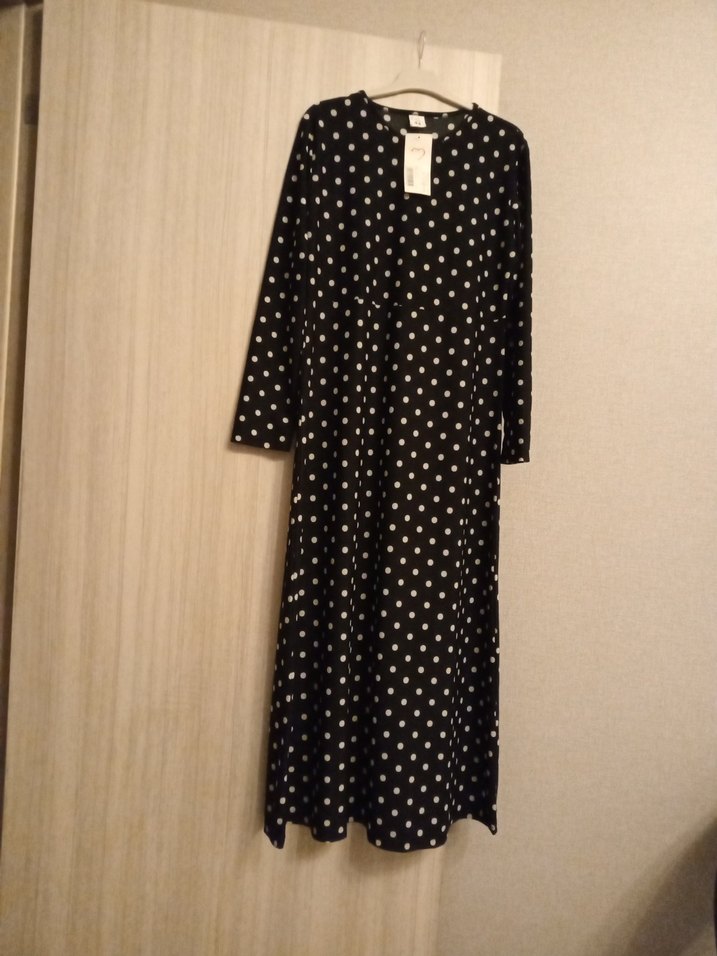 Puantiye Desenli Uzun Kollu Siyah Elbise - Görsel 2