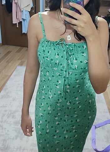 m Beden Yeşil çiçekli elbise