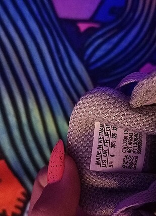 36 Beden mor Renk Adidas spor ayakkabı