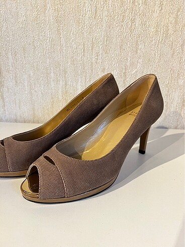 40 Beden kahverengi Renk Stuart Weitzman Kahverengi Topuklu