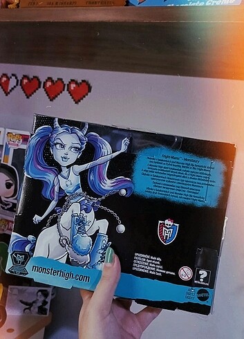  Beden Renk Monster High Skyra Bouncegait Bebek
