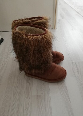 Ugg bot 