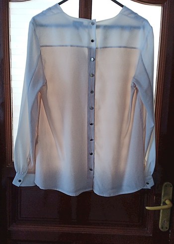 Bej V Yakalı Kadın Uzun Kollu Gömlek - Görsel 2