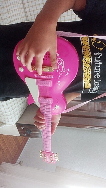 Müzikli gitar