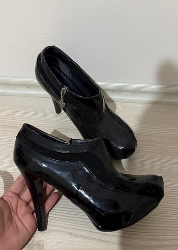 38 Beden siyah Renk Siyah Rugan Stiletto Topuklu Kadın Ayakkabı