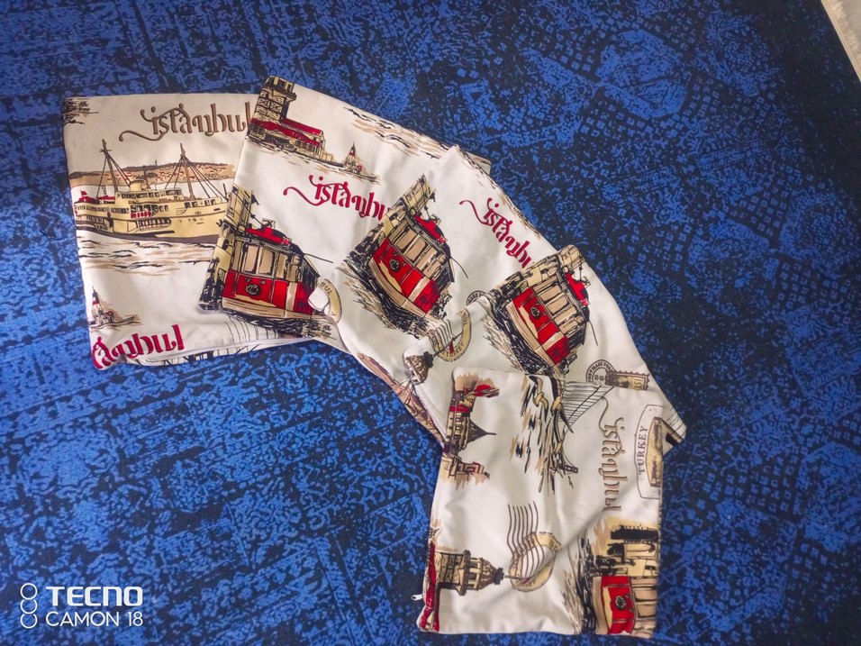 Renkli Baskılı İSTANBUL Desenli kırlent Kılıfı - Görsel 2