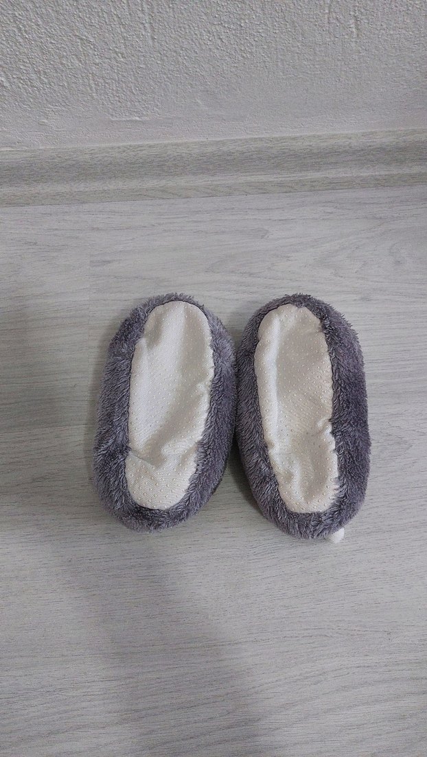 Kız Çocuk Gri Peluş Tavşan Ev Terliği - Görsel 4