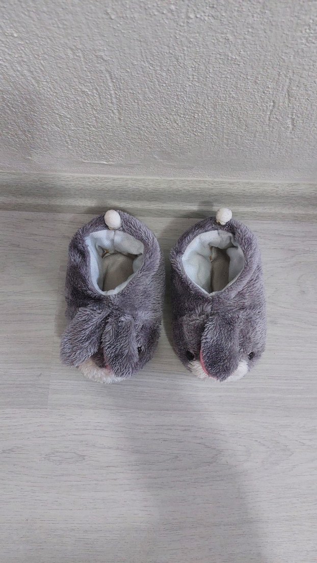 Kız Çocuk Gri Peluş Tavşan Ev Terliği - Görsel 2