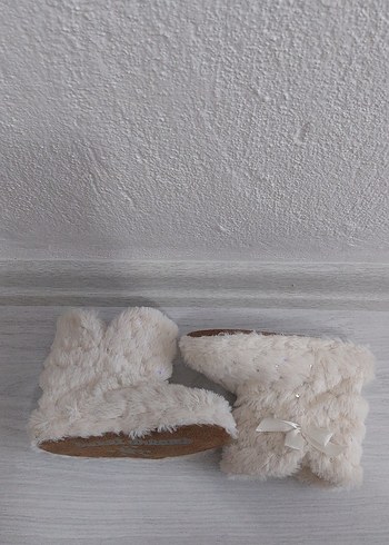 Kızlar için Beyaz Kürklü Sıcak Ev Terlikleri - Görsel 6