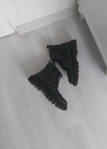 siyah erkek bot #siyah #erkek #bot #deri - Görsel 4