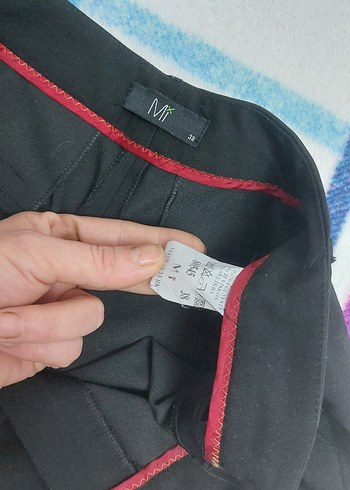 Siyah Kadın Normal Kesim Kumaş Pantolon - Görsel 5