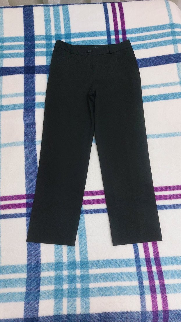 Siyah Kadın Normal Kesim Kumaş Pantolon - Görsel 3