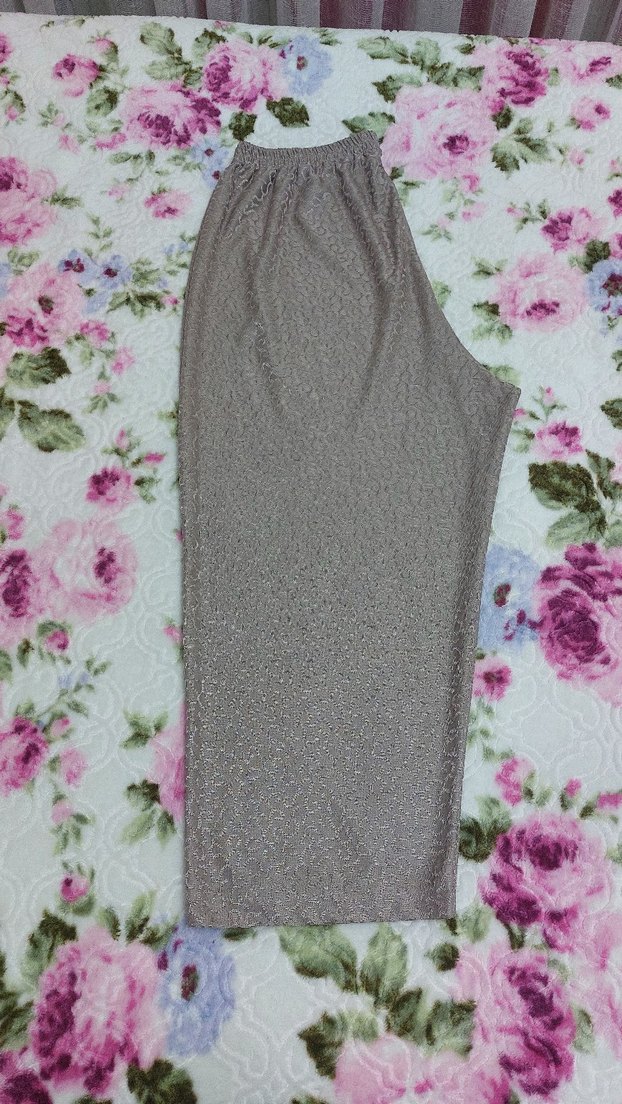 Dantel Detaylı Bol Kesim Kumaş Pantolon - Görsel 2