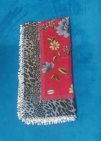 Dantel Detaylı Kırmızı Kadın Fular - Görsel 2