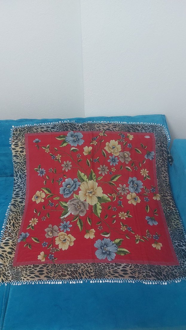 Dantel Detaylı Kırmızı Kadın Fular - Görsel 4