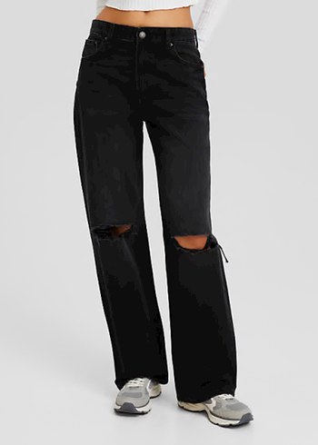 Bershka Yırtıklı Siyah Pantolon