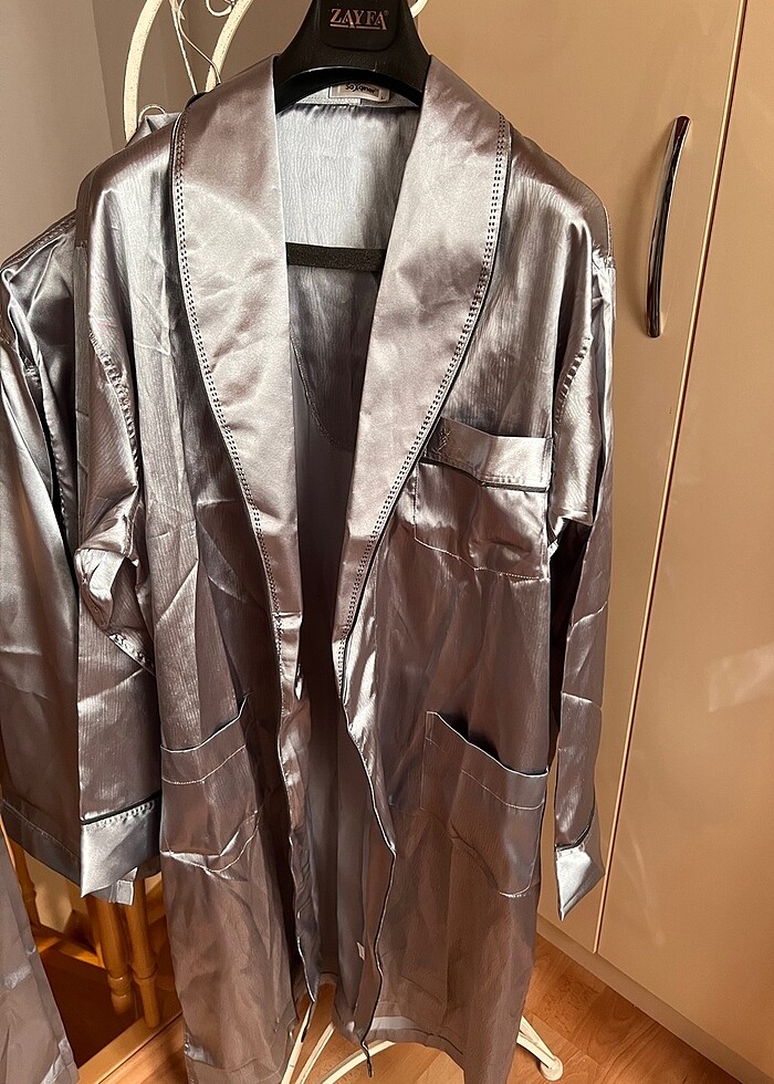 Erkek pijama takımı sabahlıklı L beden - Görsel 2