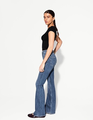 38 Beden Bershka İspanyol Paça Jean