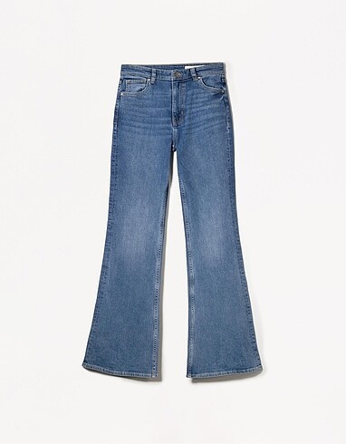 38 Beden mavi Renk Bershka İspanyol Paça Jean