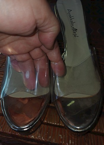 Şeffaf Bantlı Dolgu Topuklu Kadın Terlik - Görsel 2